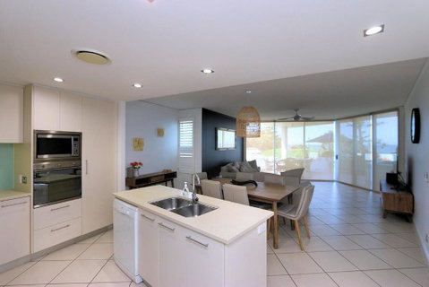 C Bargara Unit 101 - Accommodation in Surfers Paradise 1