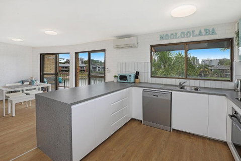 CANAL7-ON THE MOOLOOLABA CANAL! - Accommodation in Surfers Paradise 1