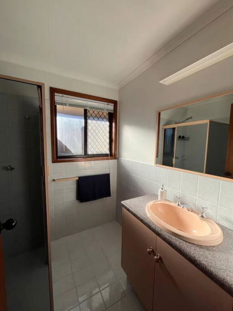 Charming 4BR Retreat Near Gawler - Accommodation in Surfers Paradise 2