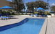Cosy Beachfront Apt & Free Park - thumb 3