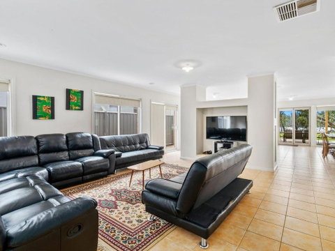D3 Ski Ranch - Accommodation in Surfers Paradise 3