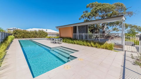 29 Birch Crescent, Cowes - Accommodation in Surfers Paradise 1