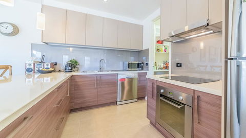 29 Birch Crescent, Cowes - Accommodation in Surfers Paradise 3