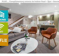 3 BDR Stylish City Retreat // Close to All and Everything in Canberra - Accommodation in Surfers Paradise