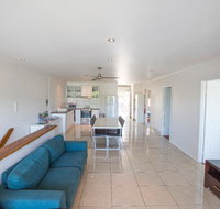 3 Bedroom Apartment // Spence St - Accommodation in Surfers Paradise