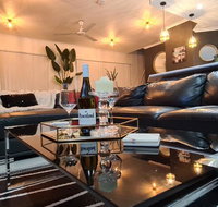 3 BEDROOM CITY ESCAPE - CHAMPAGNE STAYS Darwin - Accommodation in Surfers Paradise