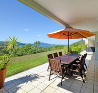 3 Bedroom Poinciana Lodge - Accommodation in Surfers Paradise