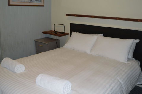 3 Lakeview Plaza - Accommodation in Surfers Paradise 0