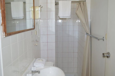 4 Lakeview Plaza - Accommodation in Surfers Paradise 1