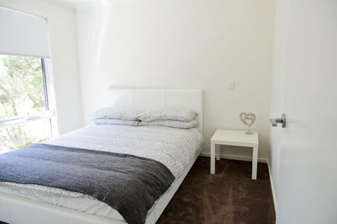 7 Gilmore St, Smiths Beach - Accommodation in Surfers Paradise 2