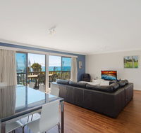 74 Ocean Parade - Accommodation in Surfers Paradise