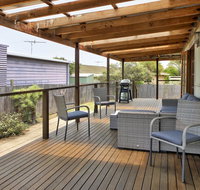 A Reel Teal - Accommodation in Surfers Paradise