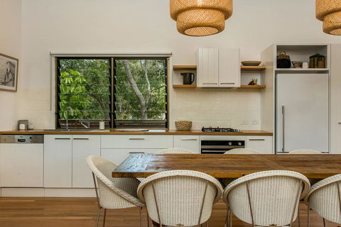 A SWEET ESCAPE - Alcorn House - Accommodation in Surfers Paradise 2