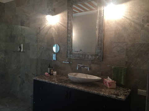A Very French House - Accommodation in Surfers Paradise 1