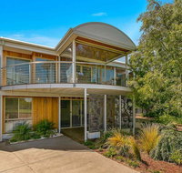 A Wave From it All - Accommodation in Surfers Paradise