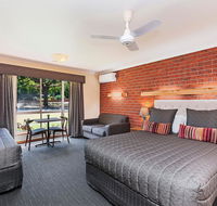 AAt 28 Goldsmith Motel - Accommodation in Surfers Paradise