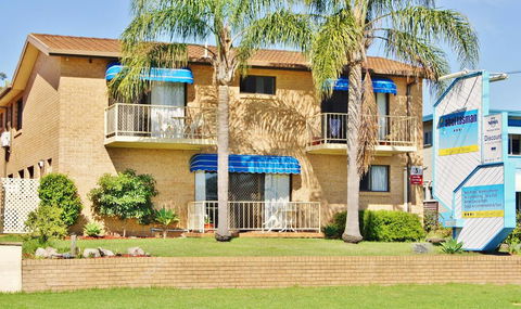 Abel Tasman Motel - Accommodation in Surfers Paradise 0