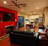 About Time Retreats- Studio Seven - Accommodation in Surfers Paradise