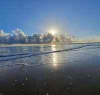 ABSOLUTE BEACH FRONT MACKAY - Comfort Resort Blue Pacific - Accommodation in Surfers Paradise