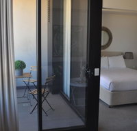 Accommodate Canberra - Azure - Accommodation in Surfers Paradise