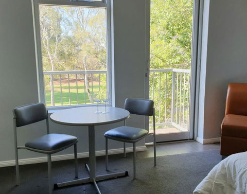 Adelaide Pulteney Motel - Accommodation in Surfers Paradise 2
