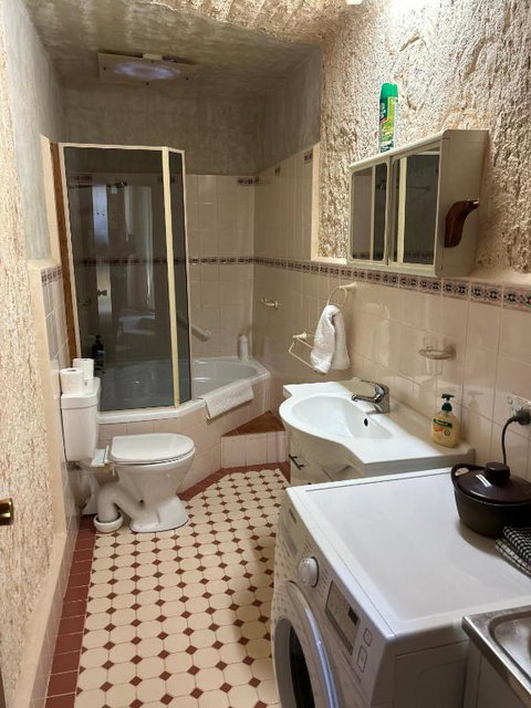 Down To Erth B&B - Accommodation in Surfers Paradise 1