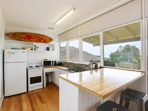 DROMANA BEACH SHACK - Accommodation in Surfers Paradise 1
