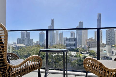E.S. Surfers Paradise - Accommodation in Surfers Paradise 4