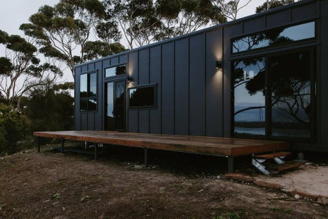 Essence Kangaroo Island - Tiny Home American River - Accommodation in Surfers Paradise 4