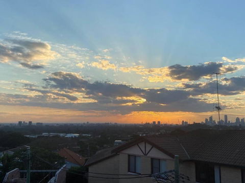 Fab Penthouse Near Bondi / Bronte, Shops & Bars - Accommodation in Surfers Paradise 2