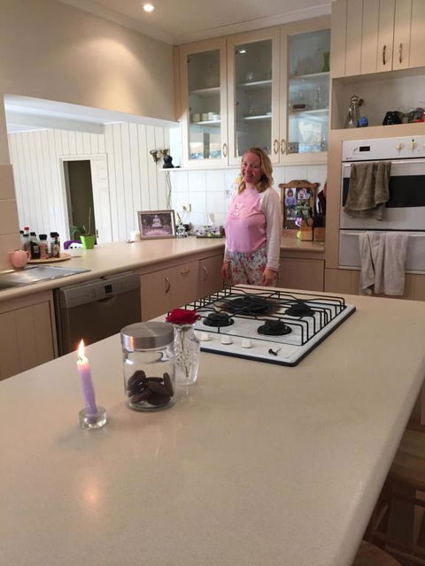 Felicity Peaceful Home Stay - Accommodation in Surfers Paradise 2