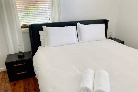 Fieldsend Cottage - Accommodation in Surfers Paradise 2