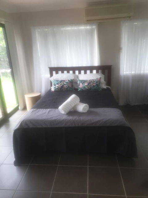 FRANGIPANI HOUSE - Accommodation in Surfers Paradise 0