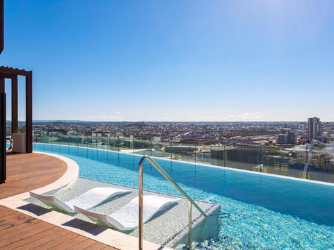 FV By Serain Residences - Accommodation in Surfers Paradise 3