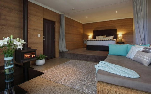 Hidden Valley Eco Spa Lodges & Day Spa - Accommodation in Surfers Paradise 2