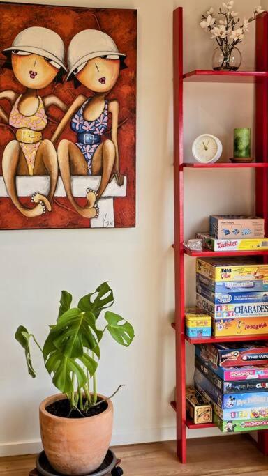 Hideaway By The Bay - Accommodation in Surfers Paradise 3