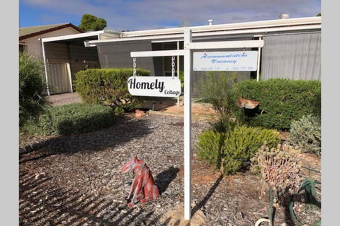 Homely Cottage - Accommodation in Surfers Paradise 3
