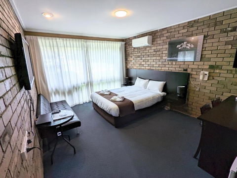 Homestead Motor Inn & Apartments - Accommodation in Surfers Paradise 1