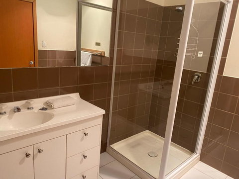Icena Accommodation - Accommodation in Surfers Paradise 2