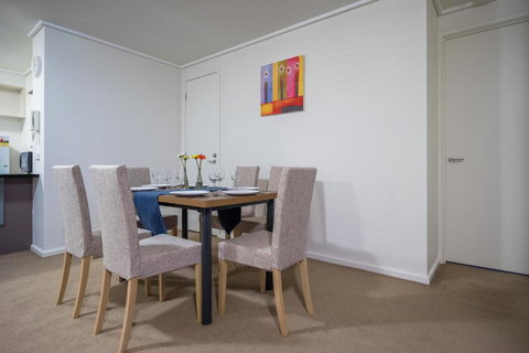 IMSA Group - Accommodation in Surfers Paradise 3