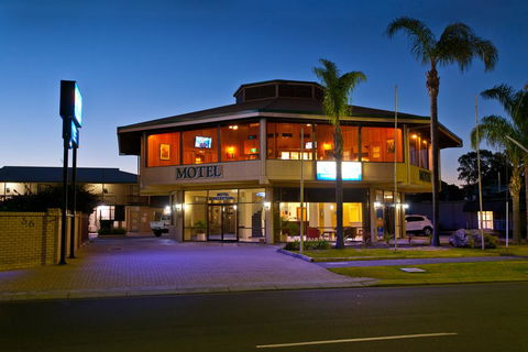 Admiral Motel Bunbury - Accommodation in Surfers Paradise 0