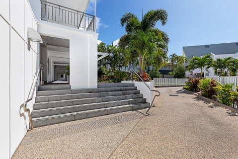 Airlie Beach Hotel - Accommodation in Surfers Paradise 1