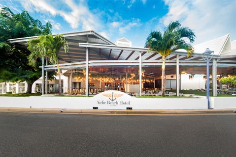 Airlie Beach Hotel - Accommodation in Surfers Paradise 0