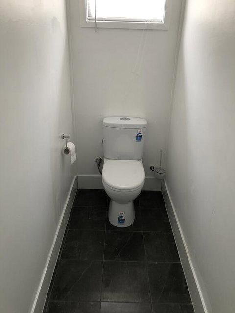 Airlie Getaway Unit 2 - Accommodation in Surfers Paradise 2