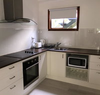Airlie Getaway Unit 3 - Accommodation in Surfers Paradise