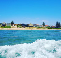 Al Mare Beachfront Retreat - Accommodation in Surfers Paradise