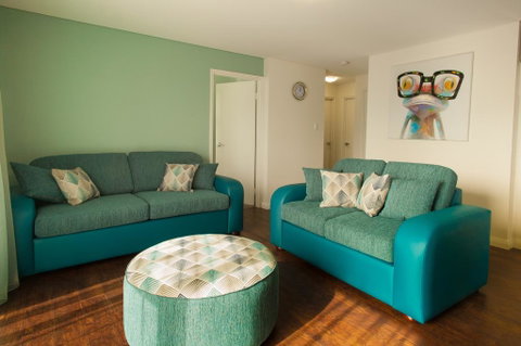 Albany Waves - Accommodation in Surfers Paradise 2