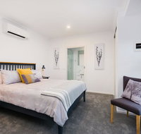 Albury Yalandra Apartment 2 - Accommodation in Surfers Paradise