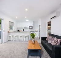 Albury Yalandra Apartment 4 - Accommodation in Surfers Paradise
