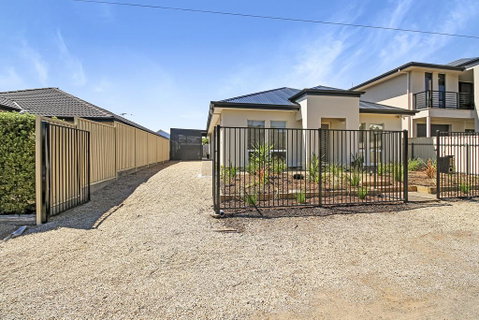 Aldinga Beach Experience - Accommodation in Surfers Paradise 1